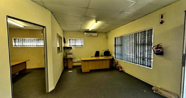  Bedroom Property for Sale in Southernwood Eastern Cape